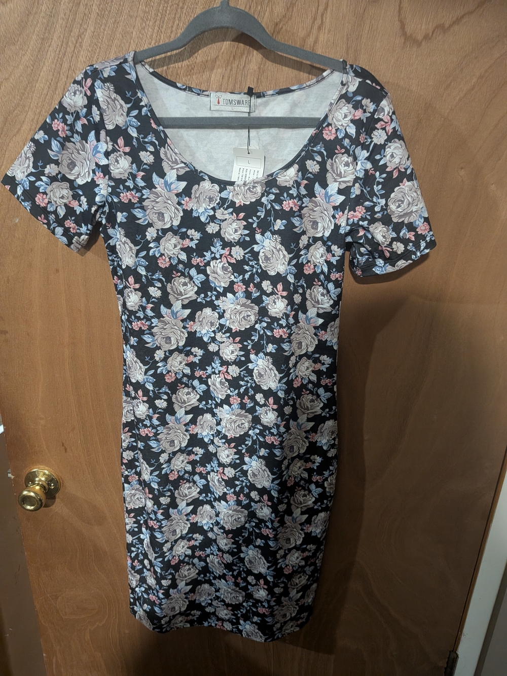 Timesswear Navy Floral Scoop-Neck Midi Dress with Pink & Cream Roses